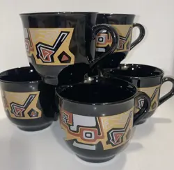 GEOMETRIC BLACK COFFEE/TEA