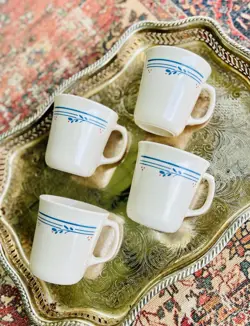 COUNTRY VIOLETS COFFEE