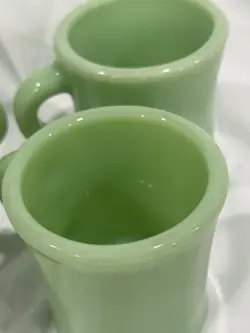 GREEN CUPS