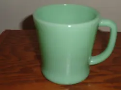 VINTAGE FIRE KING JADEITE D HANDLE MUG JADITE GREEN OVEN WARE GLASS COFFEE MUG