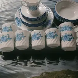 SET. MINT/NEVER