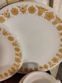 PYREX MUGS
