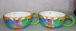 SOUP MUGS EUC