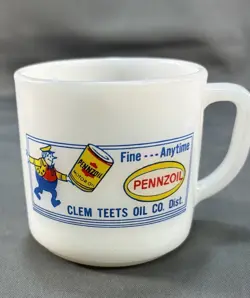 VINTAGE FEDERAL MILK GLASS PENNZOIL COFFEE MUG CUP