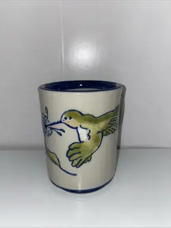 CUP FLYING