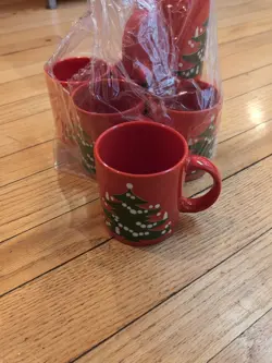 VINTAGE WAECHTERSBACH CHRISTMAS TREE MUGS CUPS SET OF 6 GERMANY RED