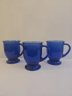 SET OF 3 ANCHOR HOCKING 16OZ COBALT BLUE GLASS PEDESTAL HANDLED  MUGS VINTAGE