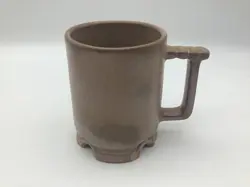 LIGHT BROWN
