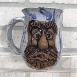 VINTAGE HANDMADE STONEWARE ART POTTERY UGLY FACE COFFEE MUG CUP 1979 SIGNED DRIP
