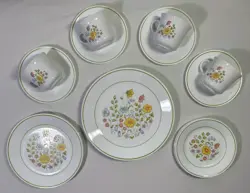 CUPS SAUCERS FLORAL