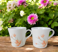CORELLE CORNING PEACH FLORAL CUPS MUGS VINTAGE SET OF 2