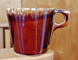 BROWN DRIP 10OZ.