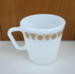 BUTTERFLY GOLD MUG