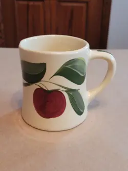 VINTAGE LEAF APPLE
