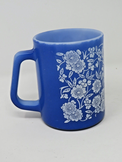 GLASS BLUE CALICO