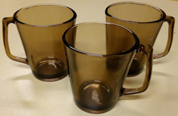 3 VINTAGE PYREX 1400 SMOKED AMBER FIRESIDE GLASS COFFEE MUGS CORNING