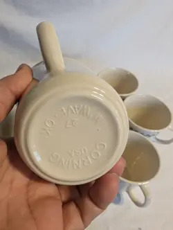 MUGS 8OZ
