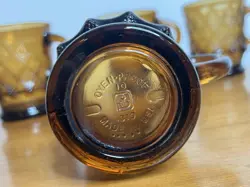 BROWN AMBER GLASS