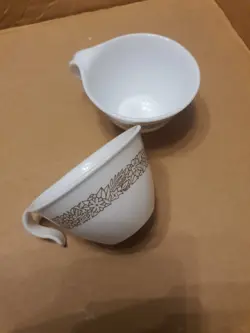VINTAGE SET CORELLE
