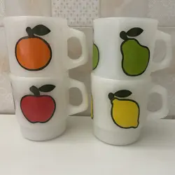 GLASS FRUIT MUGS