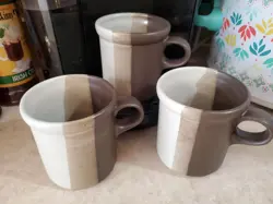 MUGS?1412
