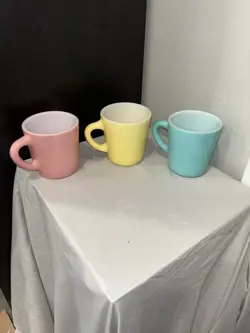 MUGS TURQUOISE PINK