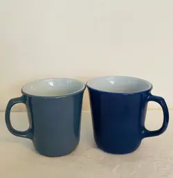 PYREX BLUE MILK