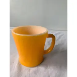 VINTAGE FIRE-KING ANCHOR HOCKING D-HANDLE MUG