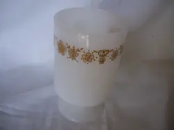 GOLD PEDESTAL