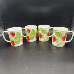 STRAWBERRY COFFEE TEA