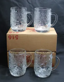 VINTAGE PRINCESS HOUSE CRYSTAL FANTASIA SET OF 4 MUGS CUPS POINSETTIA