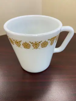 VINTAGE PYREX CORNING 1410 BUTTERFLY GOLD COFFEE CUP MUG USA