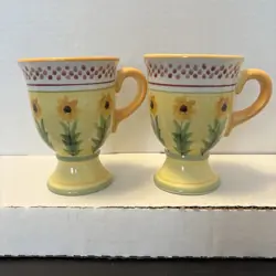 SUNFLOWER PEDESTAL