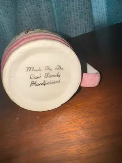 AND WHITE MUG