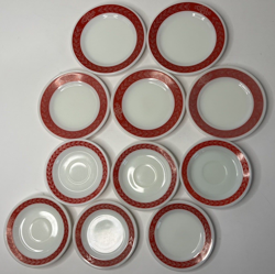 PLATES RED BAND