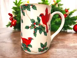 VTG LEFTON CHRISTMAS MUG WHITE RED CARDINAL GREEN HOLLY JAPAN 1993