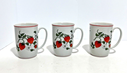 STRAWBERRY MUGS 1980