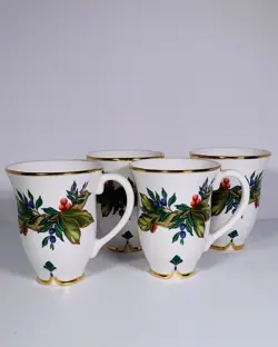 SET OF CUPS.