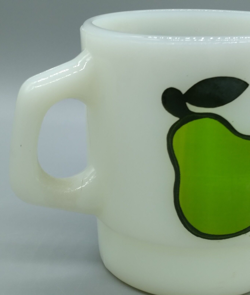GLASS MUG GREEN