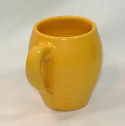 YELLOW MUG
