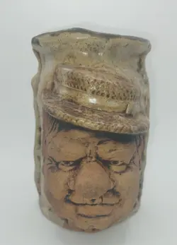 VINTAGE MUG/CUP