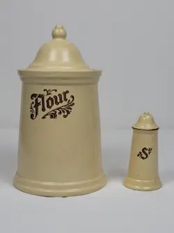 CROCK SALT SHAKER