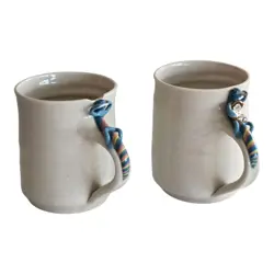 LIZARD DECORATED HANDLE