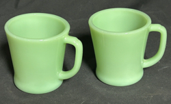 VINTAGE LOT OF 2 FIRE KING JADEITE GREEN GLASS D HANDLED COFFEE MUGS