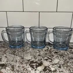 GLASS MUGS FLAT
