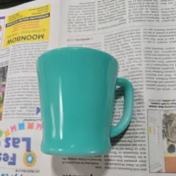 MUG. PRE-OWNED EXC