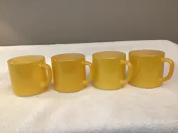 SET OF 4 FEDERAL F  MILK GLASS COFFEE CUP MUG HEAT PROOF D HANDLE YELLOW VINTAGE