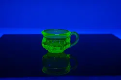 VINTAGE DEGENHART'S VASELINE