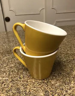 MUSTARD YELLOW