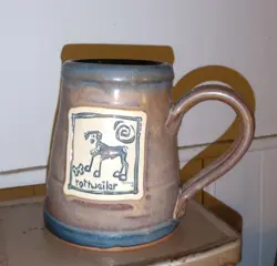 VTG DENEEN POTTERY SIGNED HAND THROWN PAINTED GLAZED ROTTWEILER MUG LOOP HANDLE